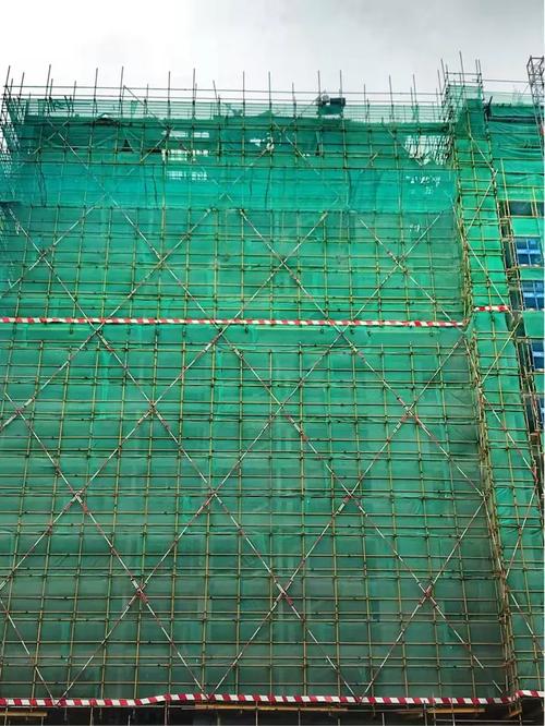 浅谈悬挑式脚手架做法